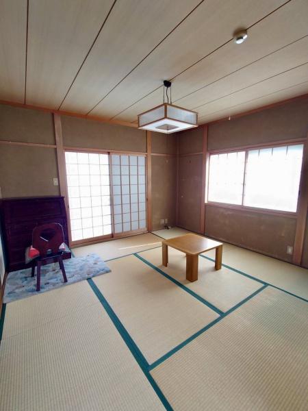 奈良市若葉台１丁目の貸家