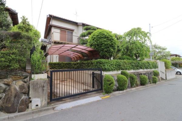 奈良市若葉台１丁目の貸家