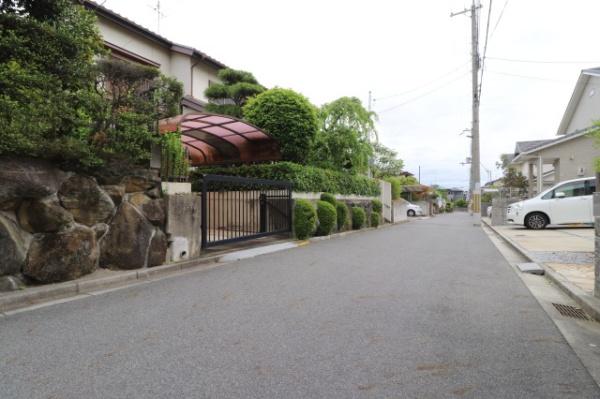 奈良市若葉台１丁目の貸家