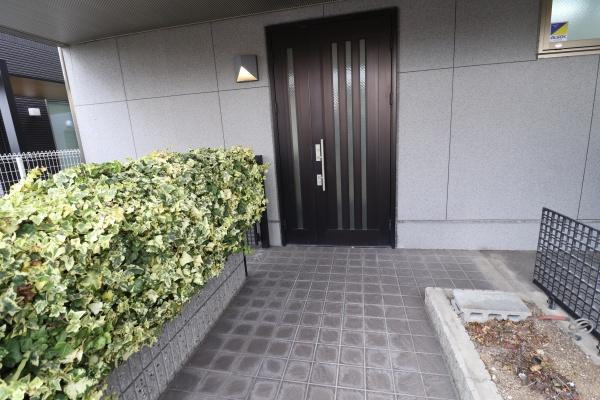 橿原市木原町の店舗（建物一部）