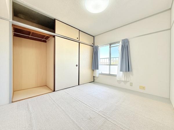 中登美団地　Ｂ棟８