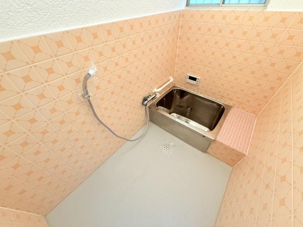 御所市栄町の貸家