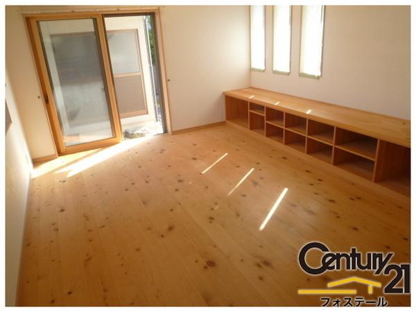 奈良市右京４丁目　貸家