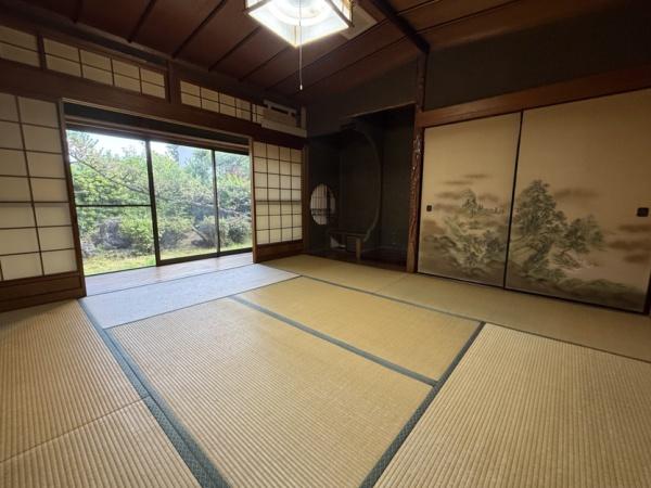 五條市野原西３丁目の貸家