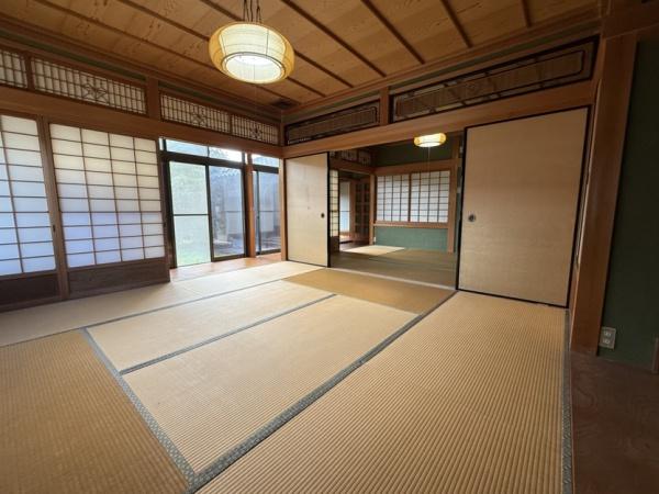 五條市野原西３丁目の貸家