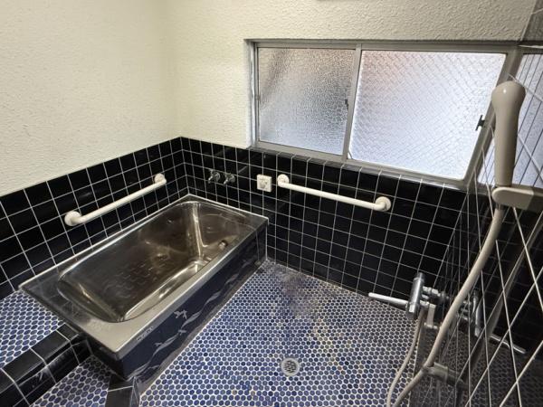 五條市野原西３丁目の貸家