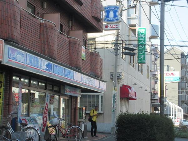 グランデュール(ローソン相模が丘店)
