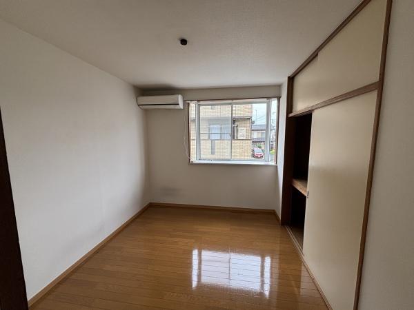 スワテラス小山