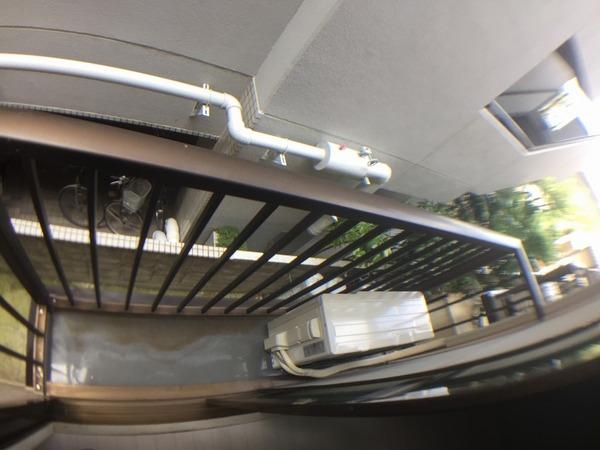 シャトルコウリン