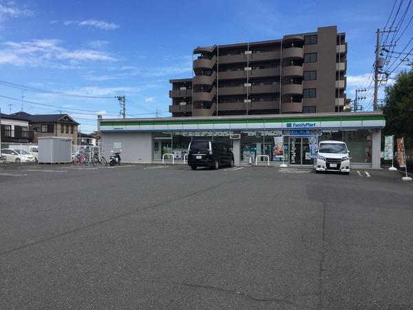 コーポクインス2(ファミリーマート)