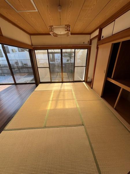 瓜生野貸家