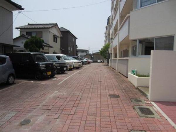 宮崎市大字恒久のマンション