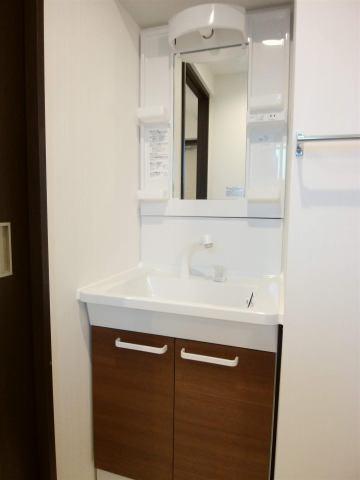 The　ApartmentHiKaRi