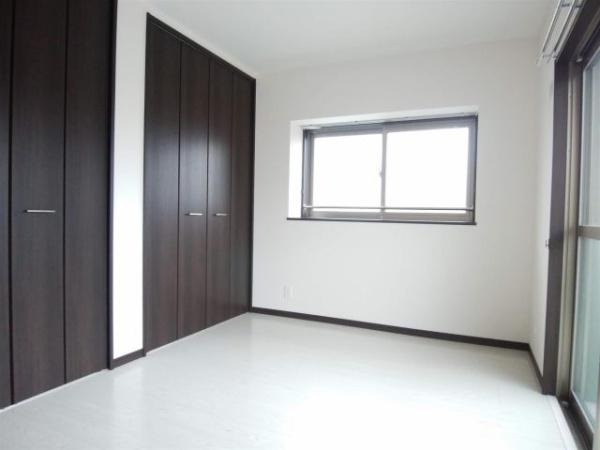 The　ApartmentHiKaRi