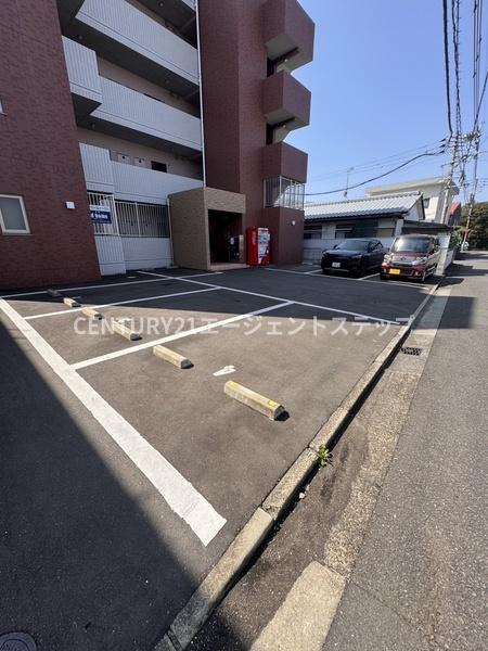 バンベールイースト
