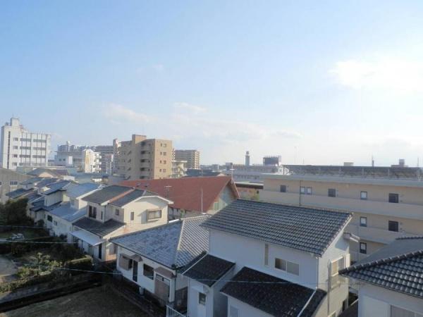 山春ビル3