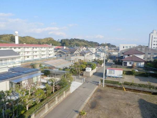 山春ビル3