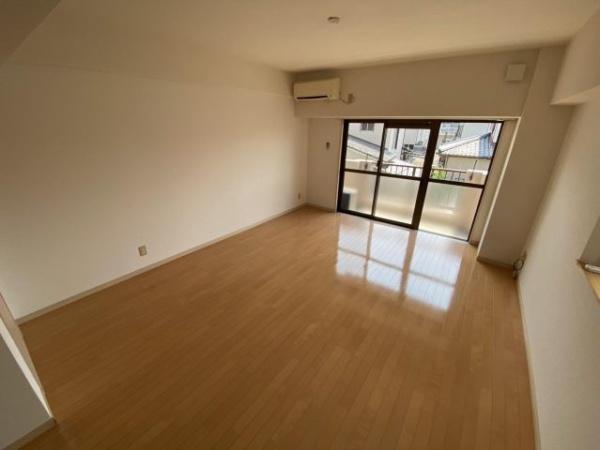 シャンテ恒久(リビング)