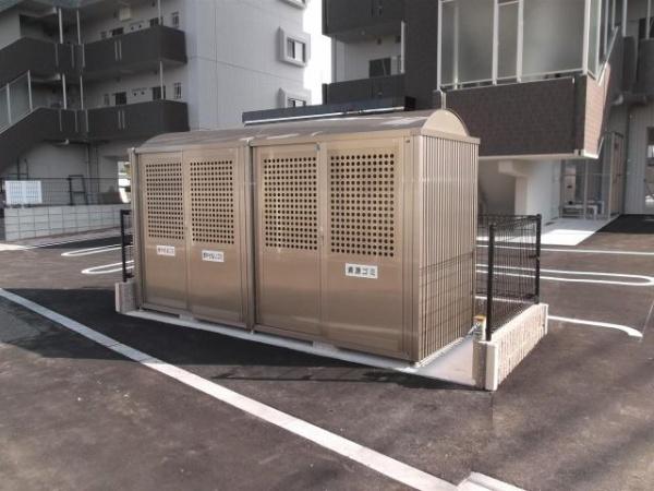 クロスワイズ神宮外苑イースト