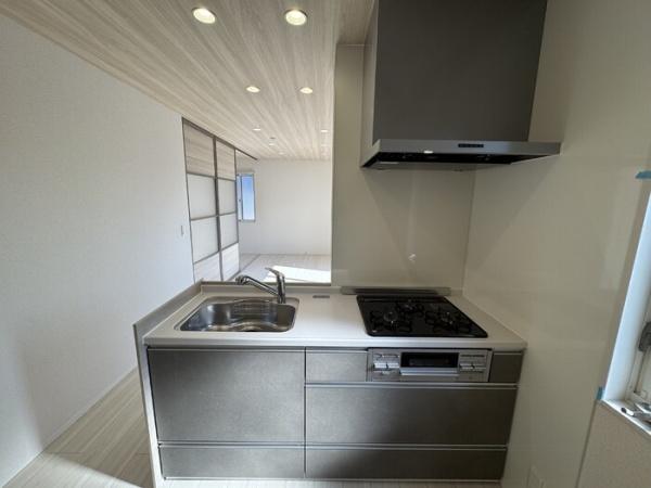 D-resena　Solaire