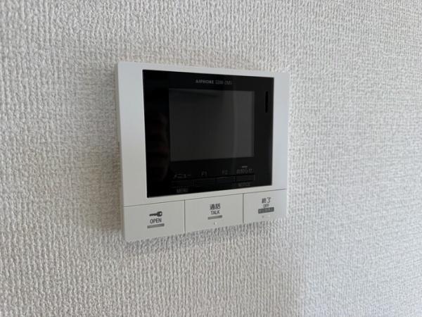 D-resena　Solaire