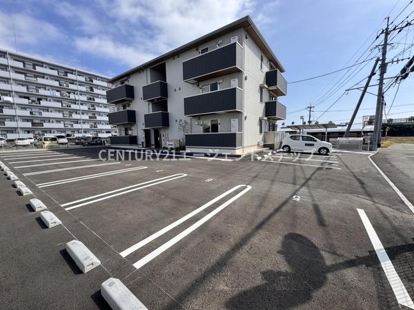 D-resenaKJ(駐車場)