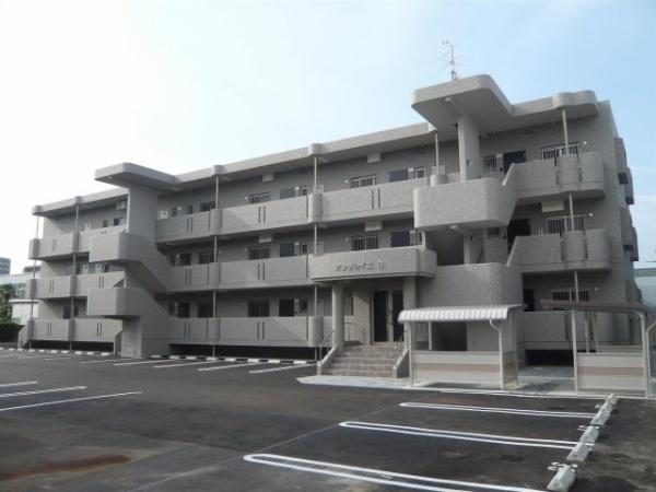 アンソレイエB