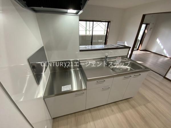 NEIGHBORS(キッチン)