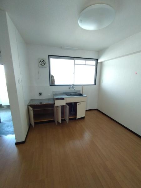 ワンヒルズマンション(リビング)