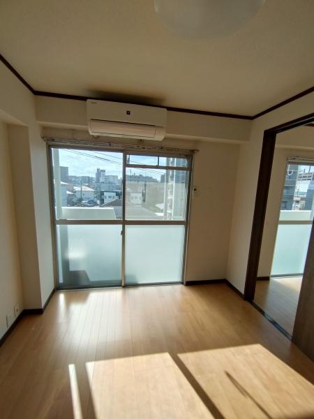 ワンヒルズマンション(洋室)