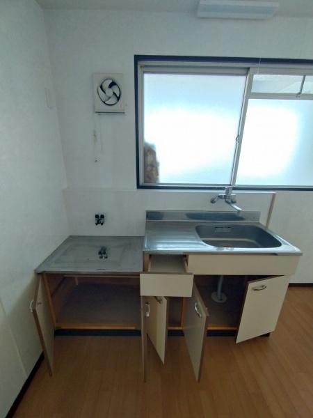 ワンヒルズマンション(キッチン)