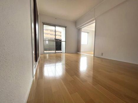 ファーストライフ江平