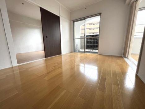 ファーストライフ江平