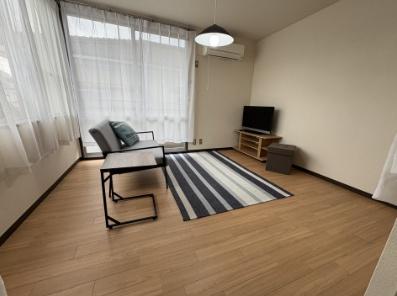 パインクレスト