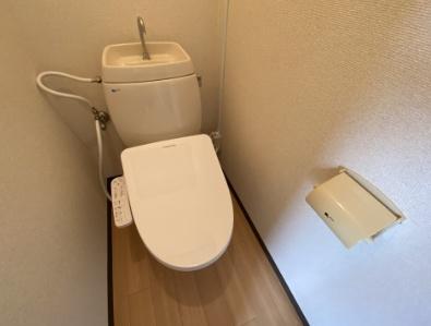 パインクレスト