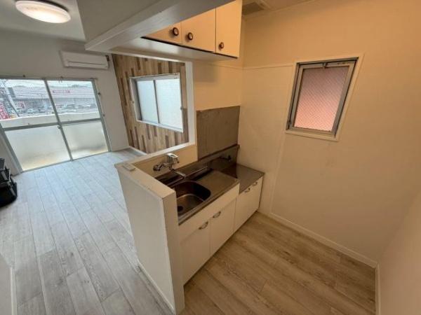 コーポレジェンド