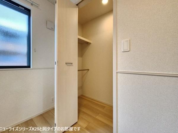 シャルフ　赤江　３