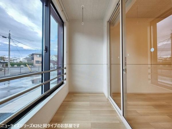 シャルフ　赤江　３