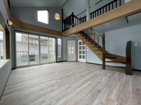 宮崎市江平東町の貸家