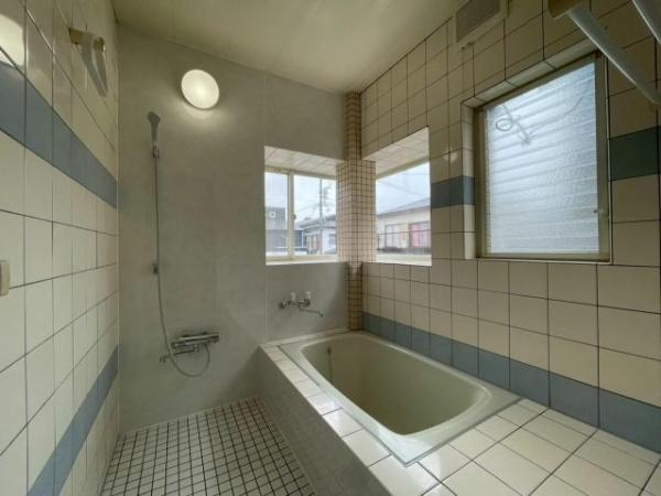 宮崎市江平東町の貸家