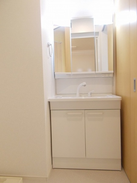 ノイ　フラン　ハウス　２