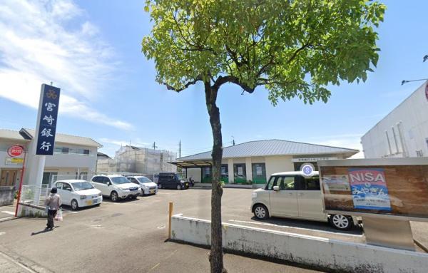 クレスト小松(宮崎銀行小松台出張所)