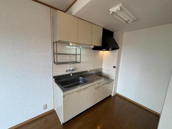 サン・フォレスト