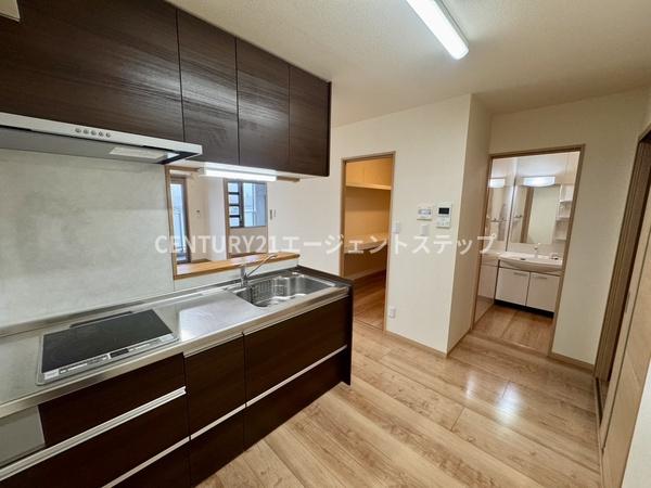 フュージョン大橋