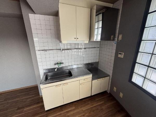 インコート小松