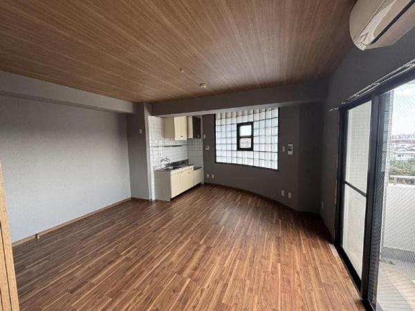 インコート小松