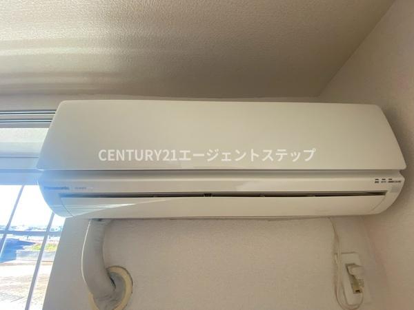 リバーサイド吉村B