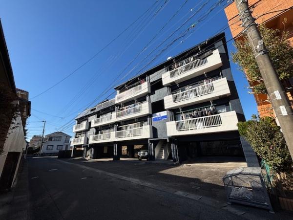 ファーストライフ谷川