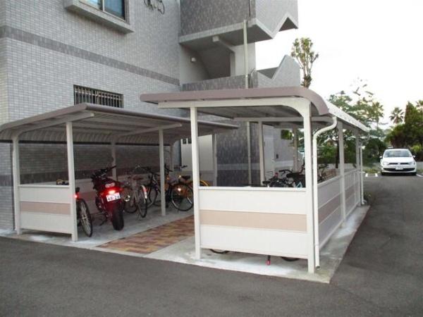ヴィラ　ミモザ