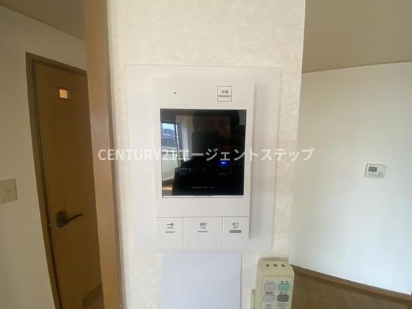 エンブレーマ西池